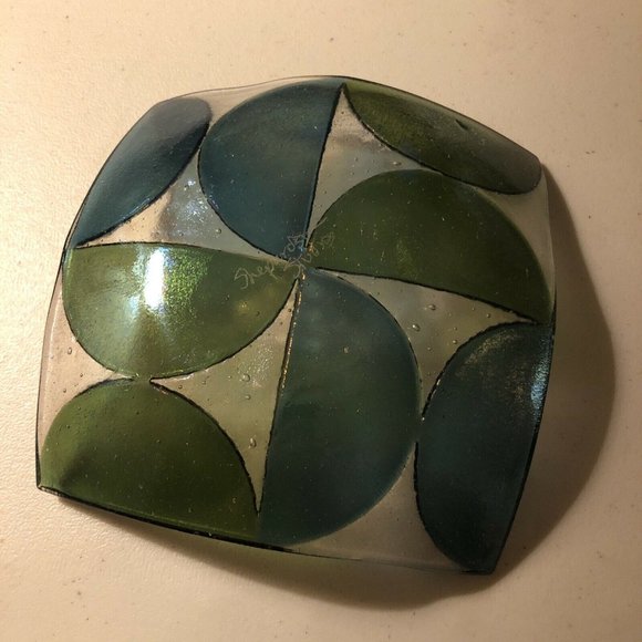 Shepardson Studios iridescent Glass Square 6"x 6" Plate - Picture 7 of 9